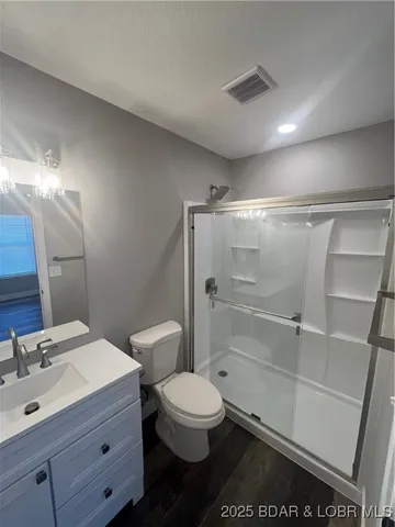 $325,000 | 33 Cool Water Lane, Linn Creek, MO 65052