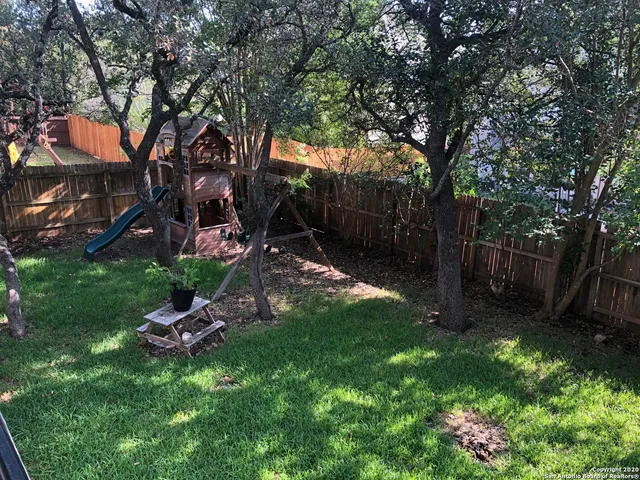 $2,850 | 18702 Rogers Lake, San Antonio, TX 78258