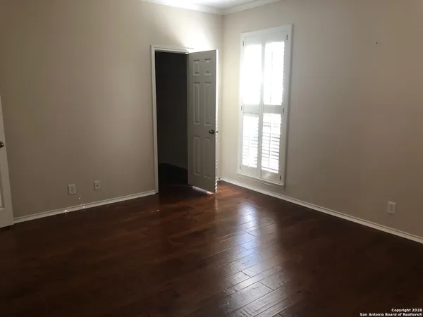 $2,850 | 18702 Rogers Lake, San Antonio, TX 78258