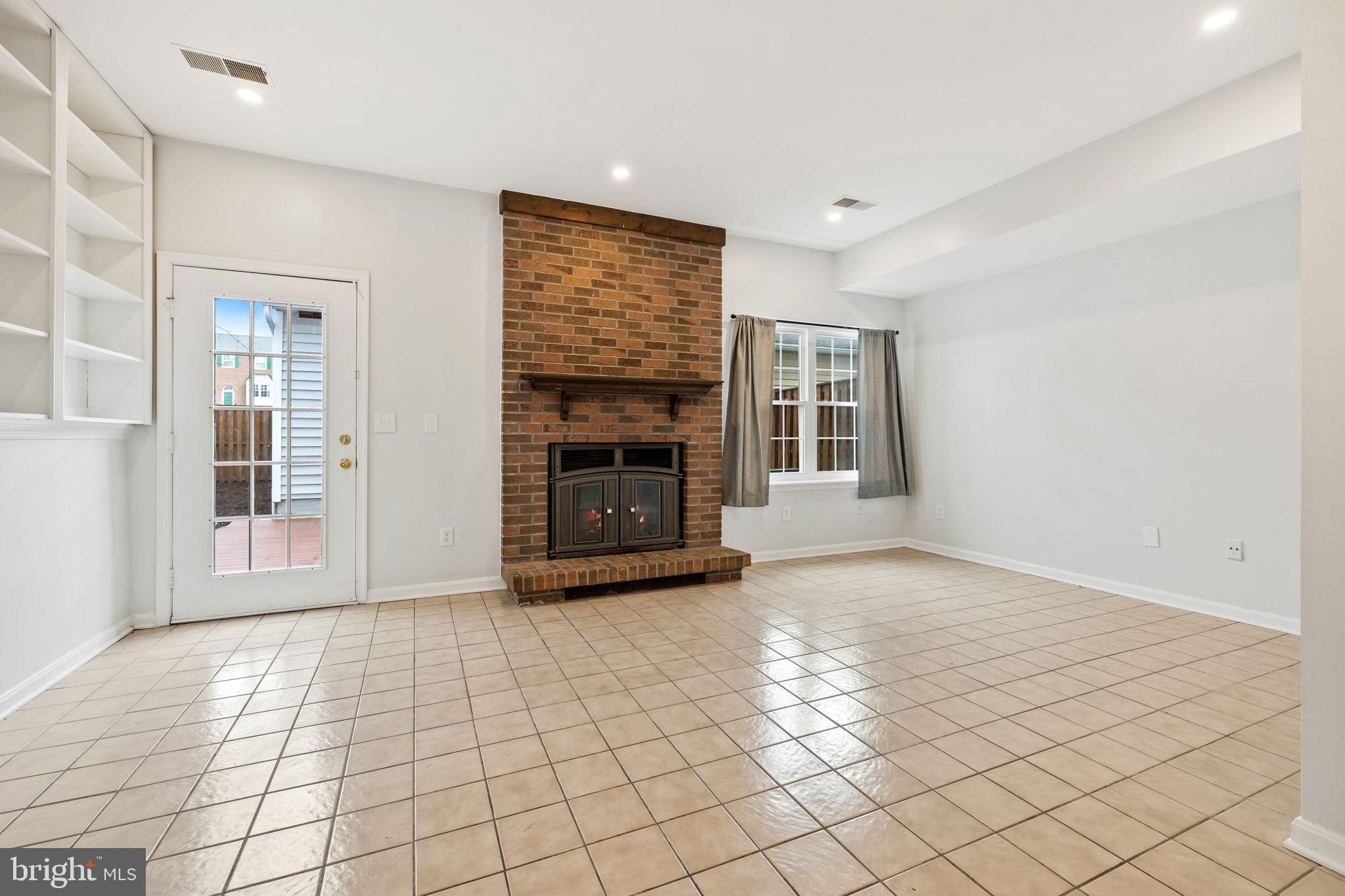 13998 New Braddock Road Centreville, VA 20121 - Photo 20 of 27