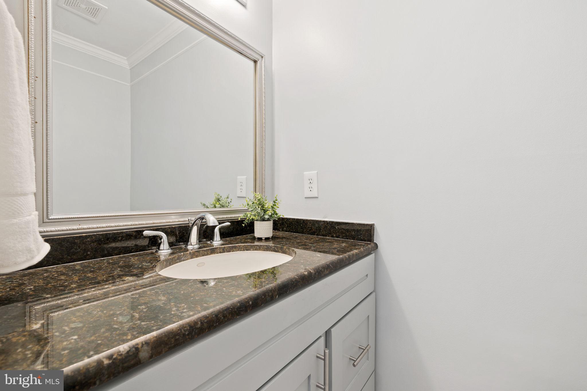 13998 New Braddock Road Centreville, VA 20121 - Photo 5 of 27