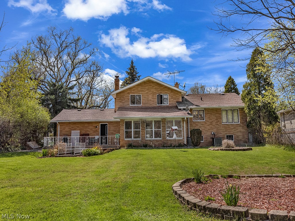 187 Richmond Road Cleveland, OH 44143 - Photo 31 of 35
