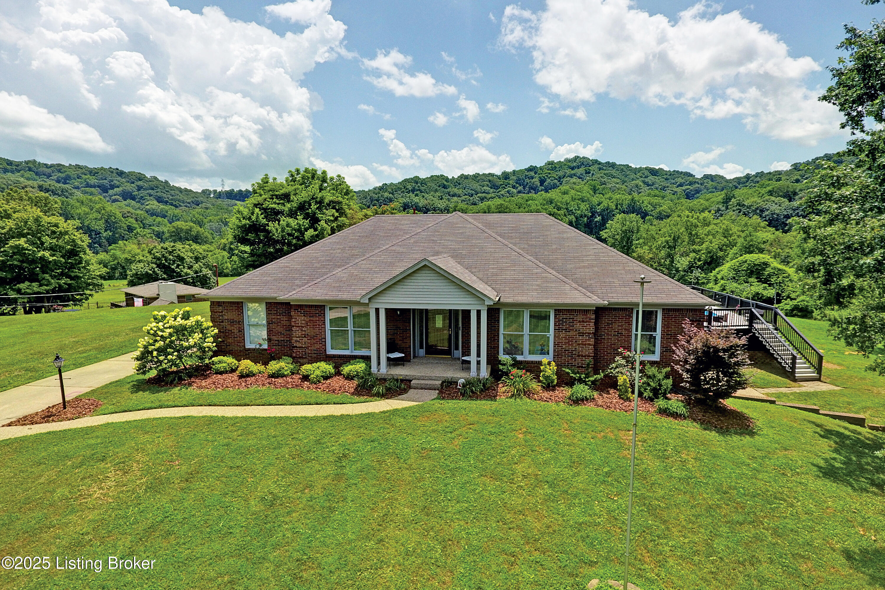 5302 Pendleton Road Louisville, KY 40272 - Photo 1 of 59 DJI_0111And4more