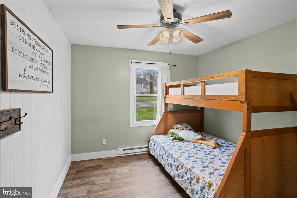 464 West Ridge Road Elizabethtown, PA 17022 - Photo 12 of 25 Cozy children's room with bunk bed.