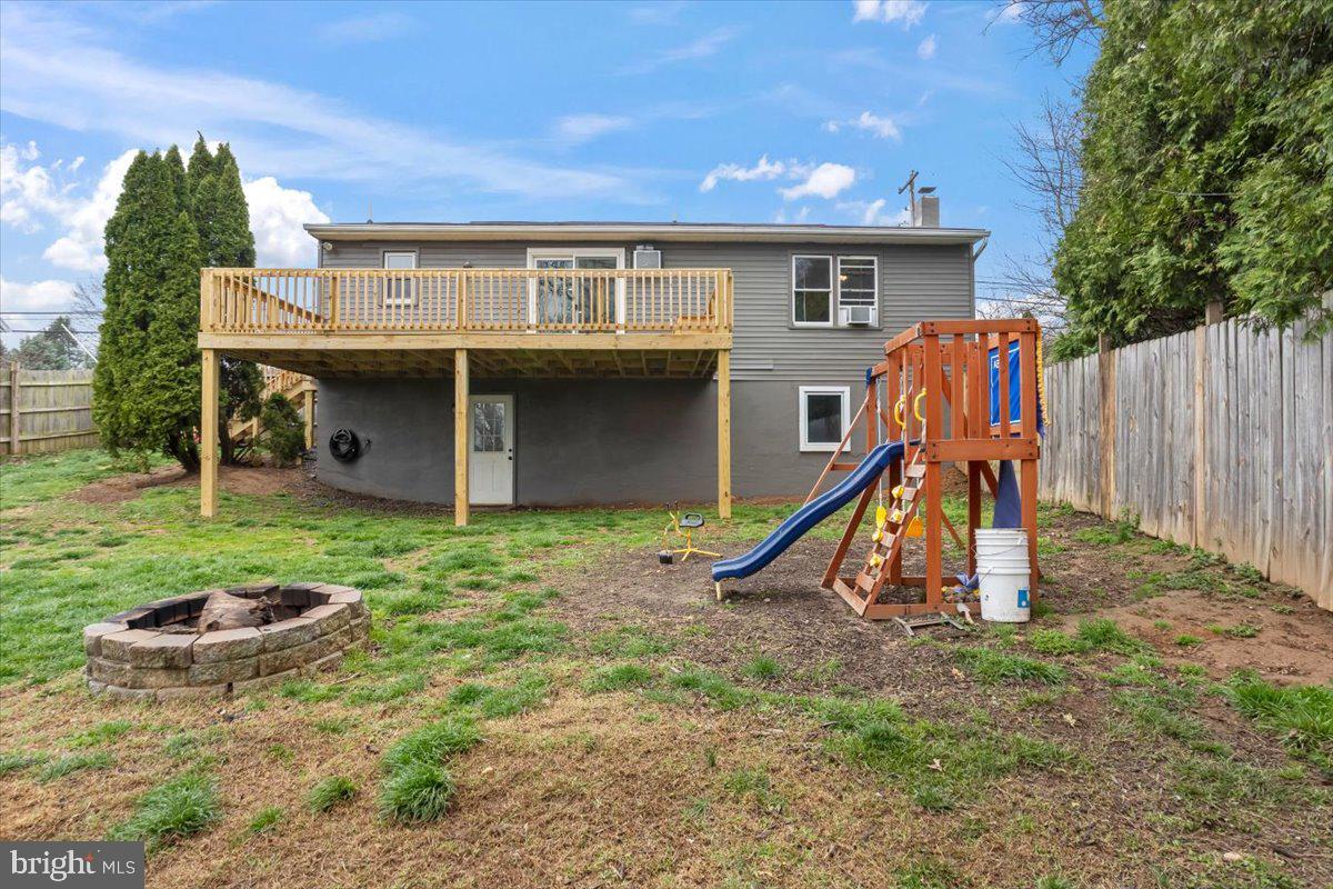 464 West Ridge Road Elizabethtown, PA 17022 - Photo 19 of 25 Charming backyard with playset and deck.