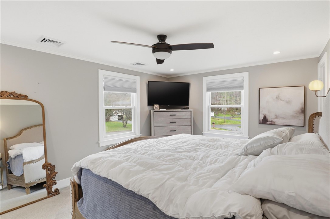 146 East Brook Road Pittsford, NY 14534 - Photo 16 of 41