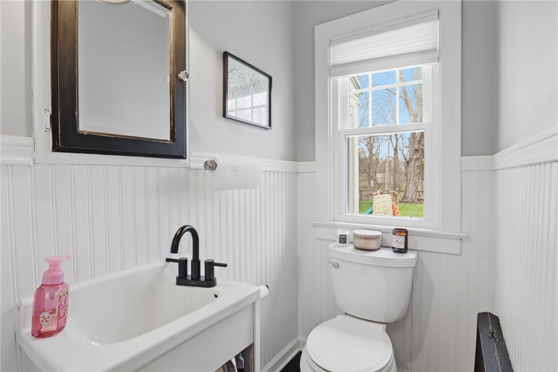 146 East Brook Road Pittsford, NY 14534 - Photo 29 of 41
