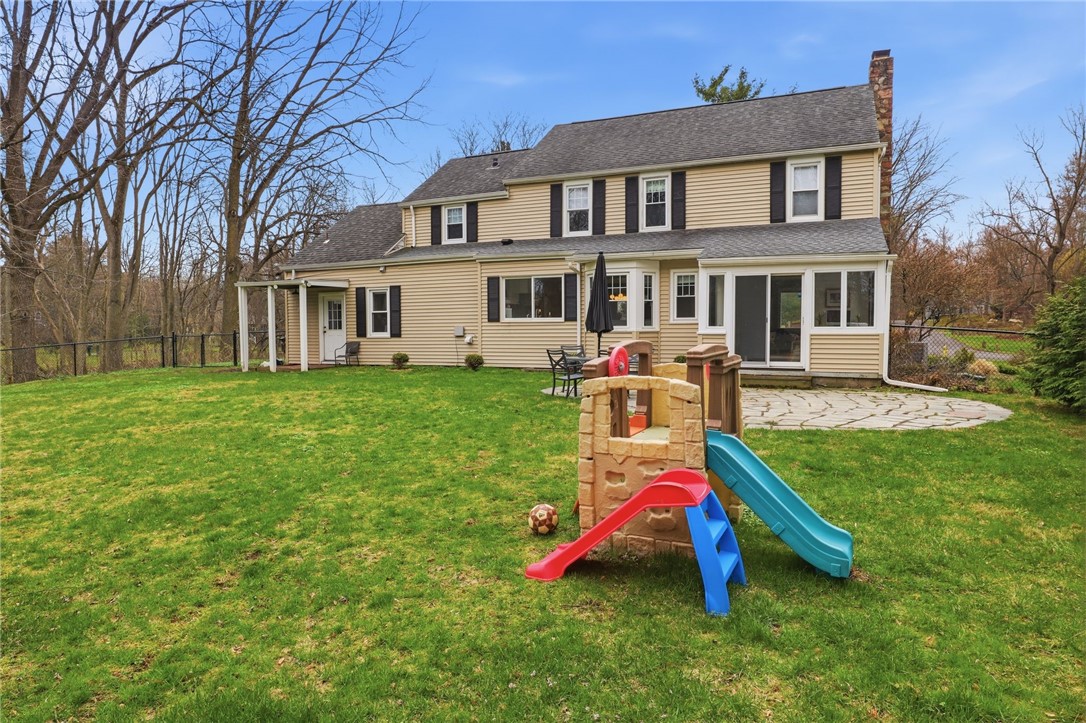 146 East Brook Road Pittsford, NY 14534 - Photo 35 of 41 Exterior back