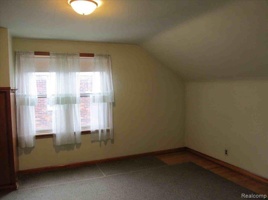 11681 Nottingham Road Detroit, MI 48224 - Photo 5 of 11 bedroom