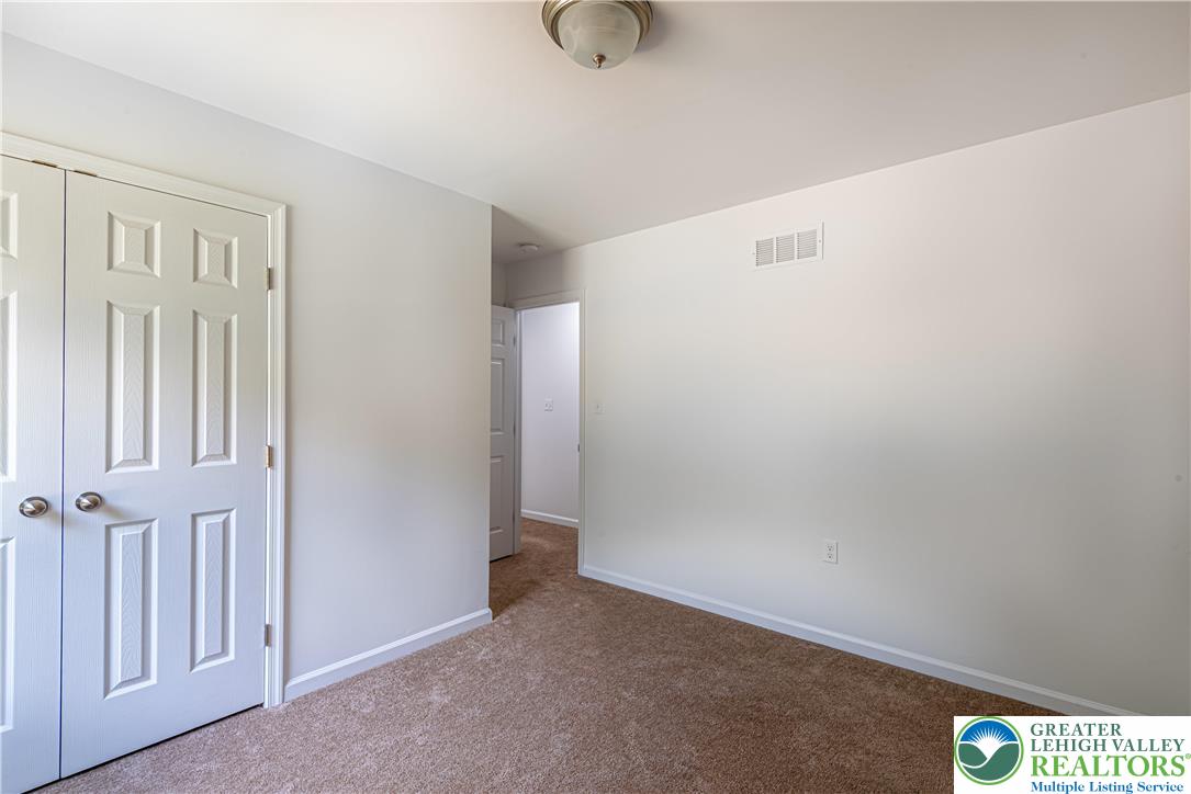 117 Cress Drive Effort, PA 18330 - Photo 12 of 29