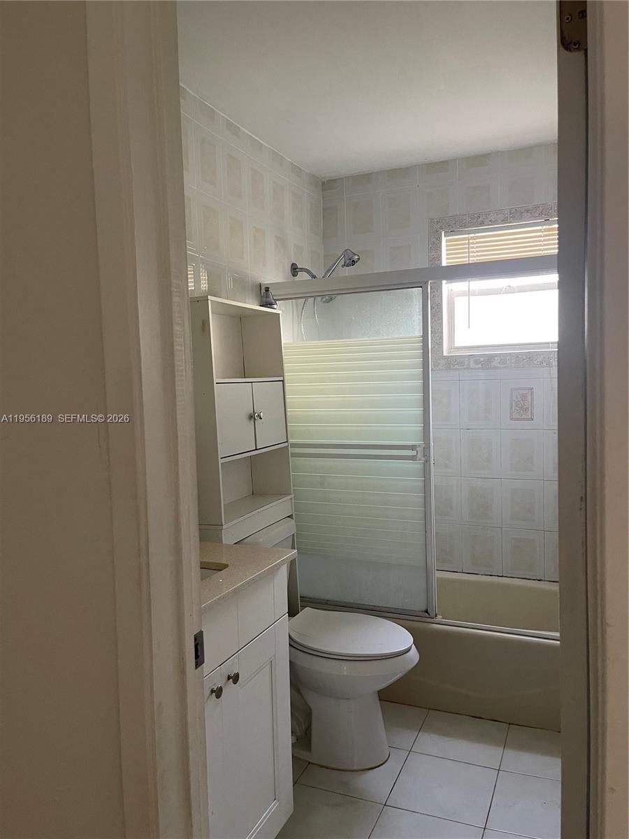 11342 Southwest 70th Terrace, Unit 11342 Miami, FL 33173 - Photo 21 of 45