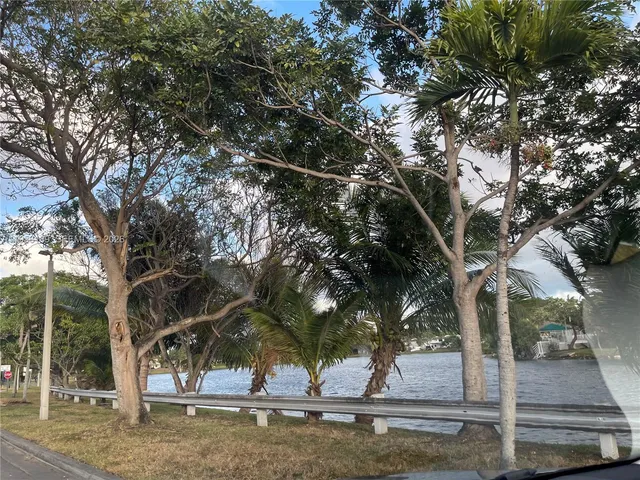 $2,900 | 11342 Southwest 70th Terrace, Unit 11342, Miami, FL 33173