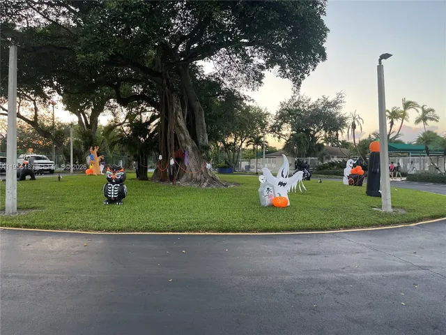 $2,900 | 11342 Southwest 70th Terrace, Unit 11342, Miami, FL 33173