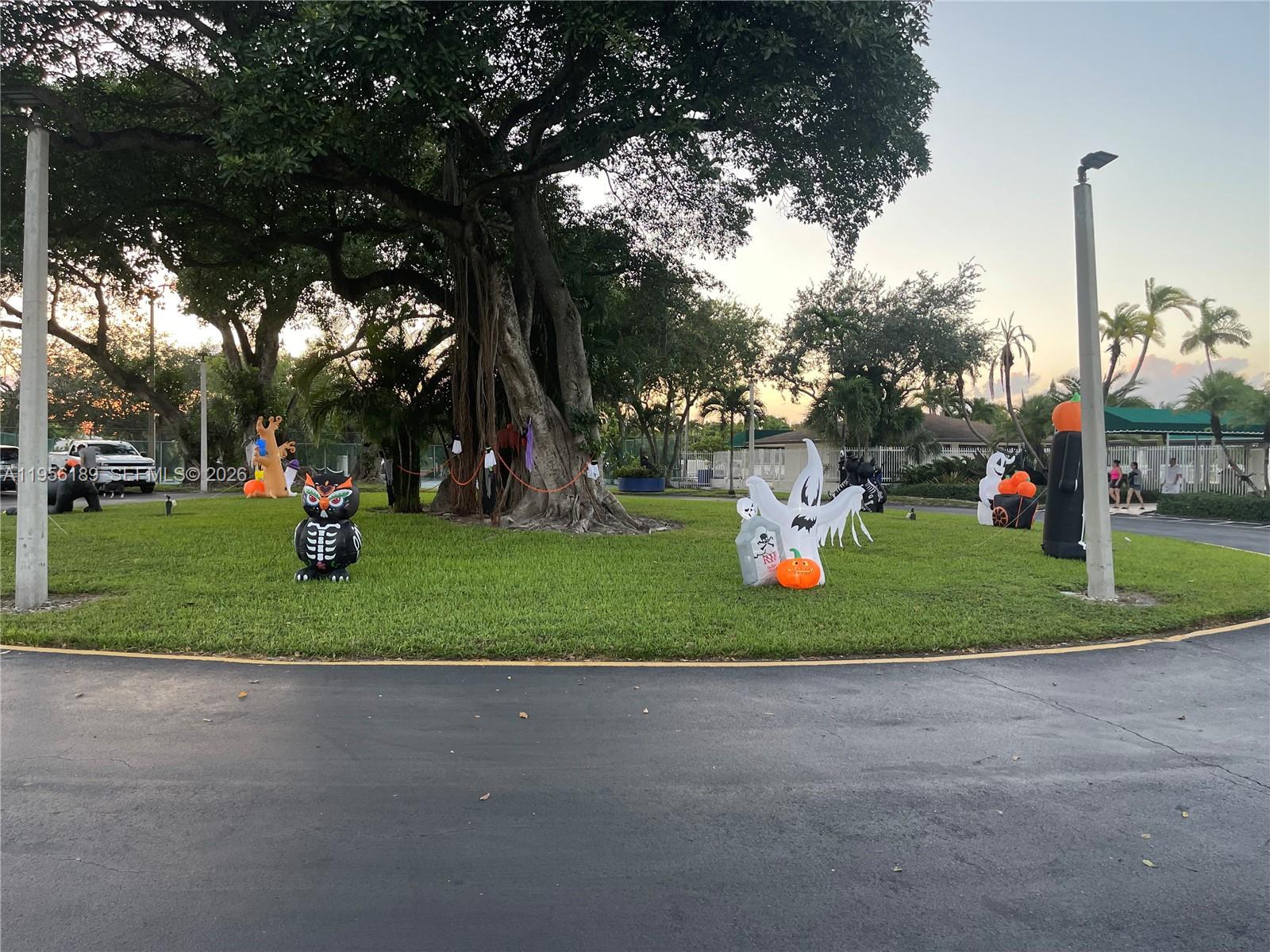 11342 Southwest 70th Terrace, Unit 11342 Miami, FL 33173 - Photo 40 of 45