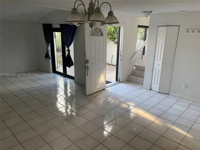 $2,900 | 11342 Southwest 70th Terrace, Unit 11342, Miami, FL 33173