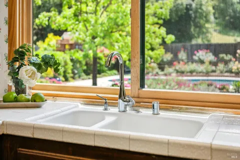 $1,689,000 | 58 Mt Muir Court, San Rafael, CA 94903