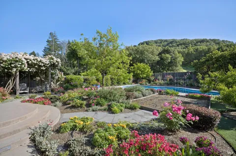 $1,689,000 | 58 Mt Muir Court, San Rafael, CA 94903