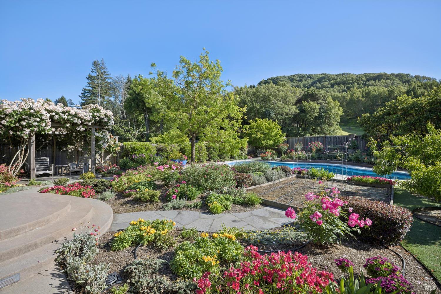 58 Mt Muir Court San Rafael, CA 94903 - Photo 4 of 80