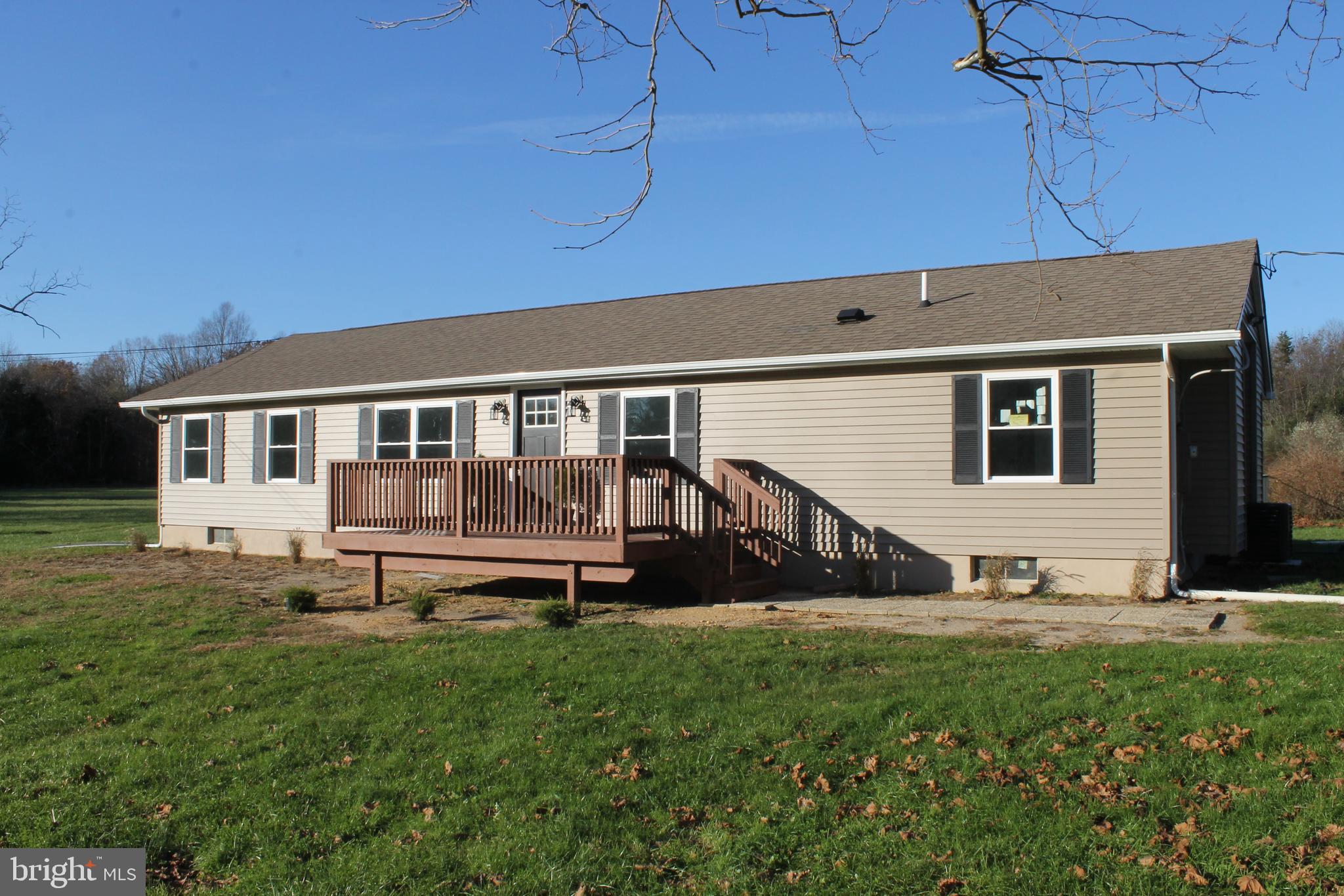 724 Upper Neck Road Elmer, NJ 08318 - Photo 2 of 56