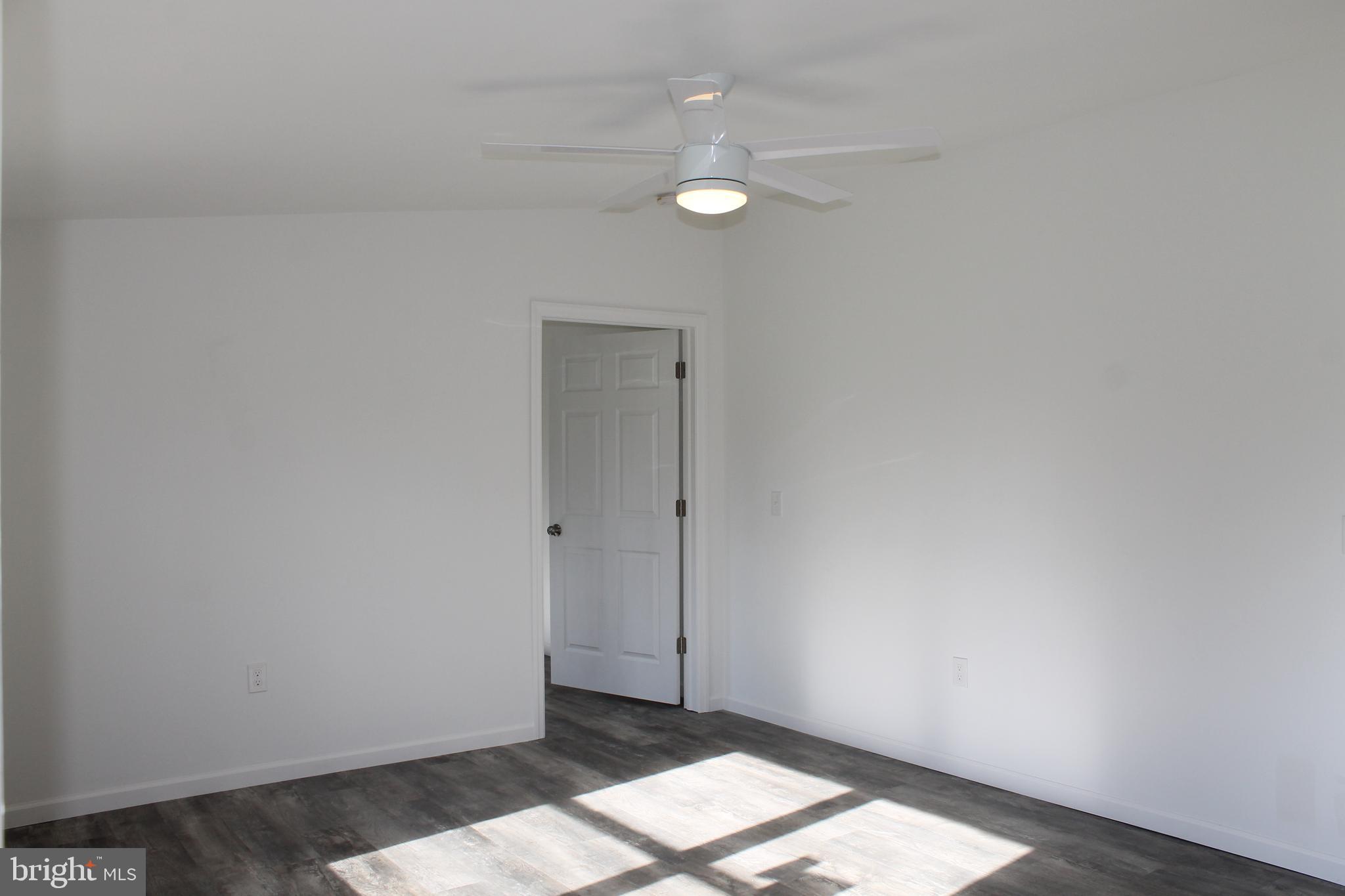 724 Upper Neck Road Elmer, NJ 08318 - Photo 5 of 56