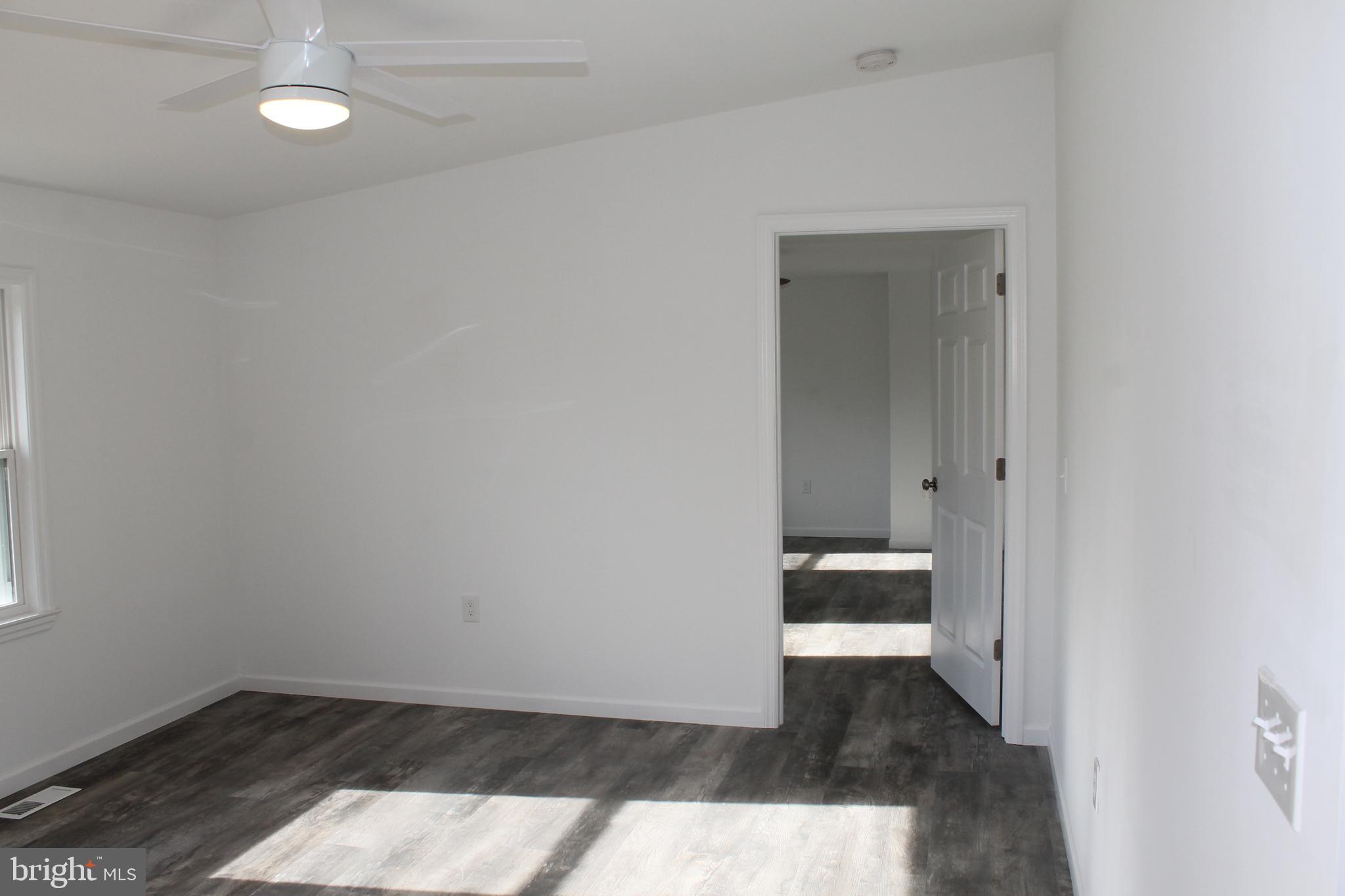 724 Upper Neck Road Elmer, NJ 08318 - Photo 6 of 56