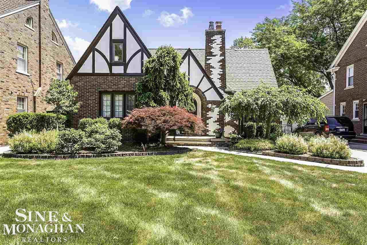 724 Lincoln Road Grosse Pointe, MI 48230 - Photo 1 of 40 50080693.JPG