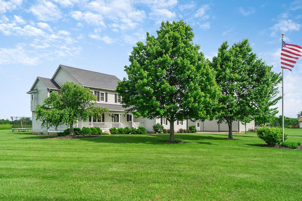 6878 Condit Road Centerburg, OH 43011 - Photo 3 of 45 Gallery Image 3