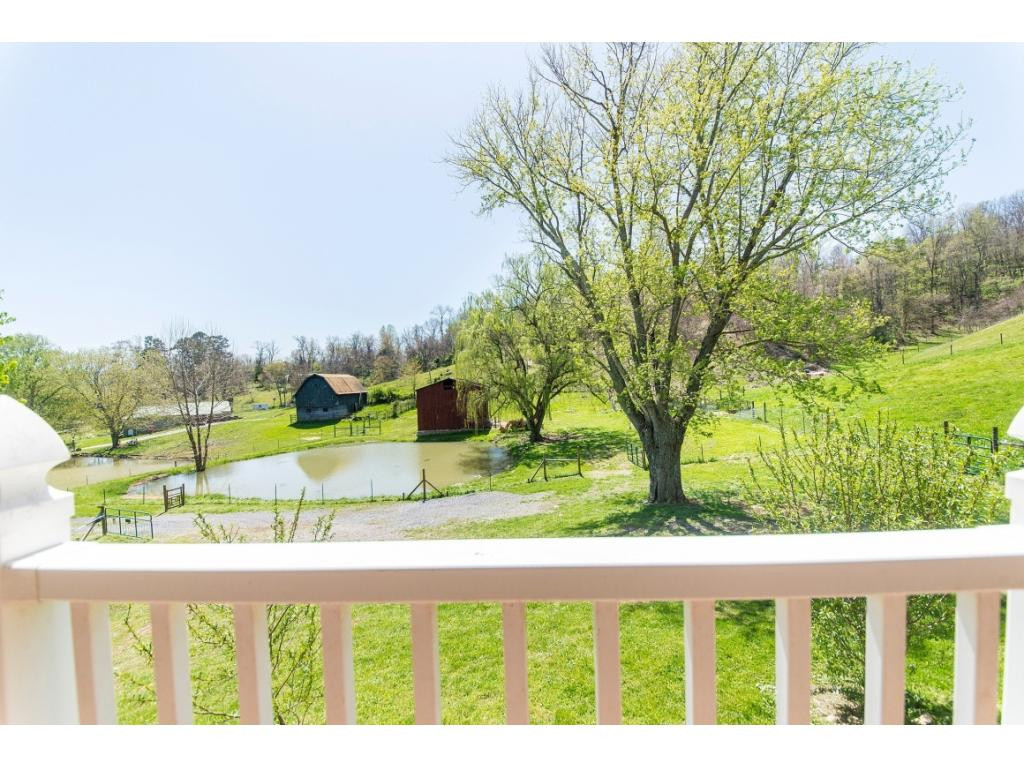 240 N Road Johnson City, TN 37601 - Photo 5 of 17 Photo 5