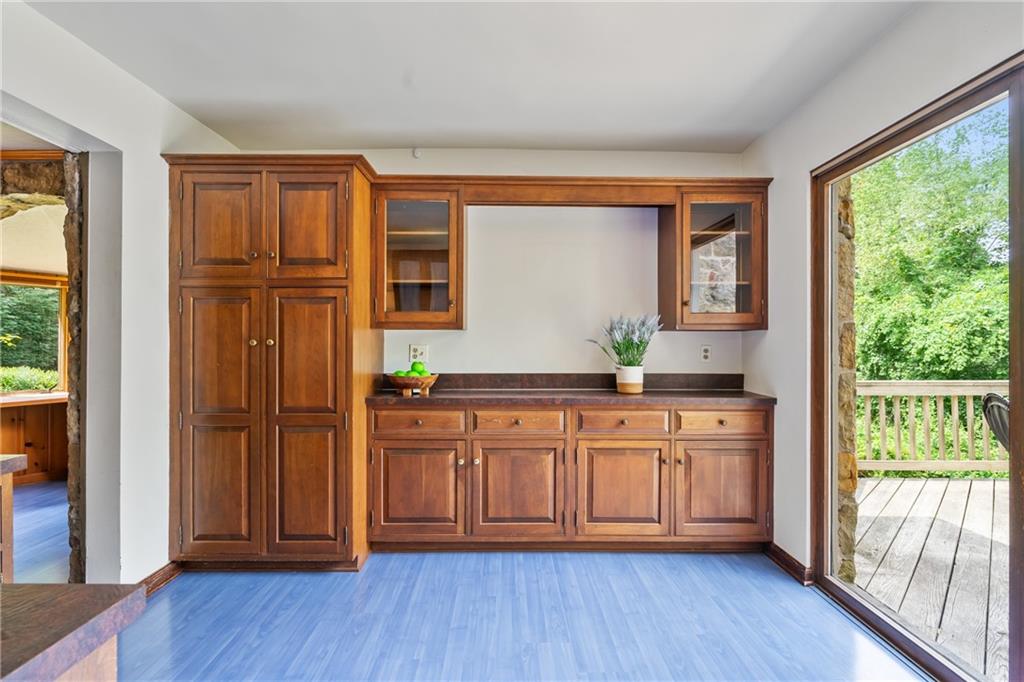 715 Old Mill Road Pittsburgh, PA 15238 - Photo 9 of 46 Gallery Image 9