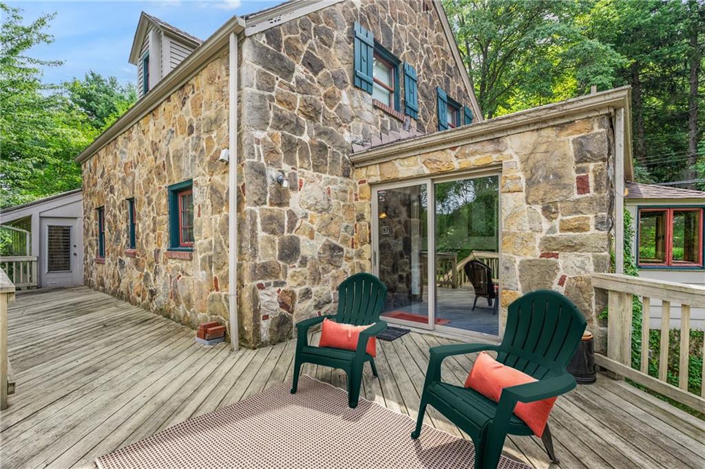 715 Old Mill Road Pittsburgh, PA 15238 - Photo 10 of 46 Gallery Image 10