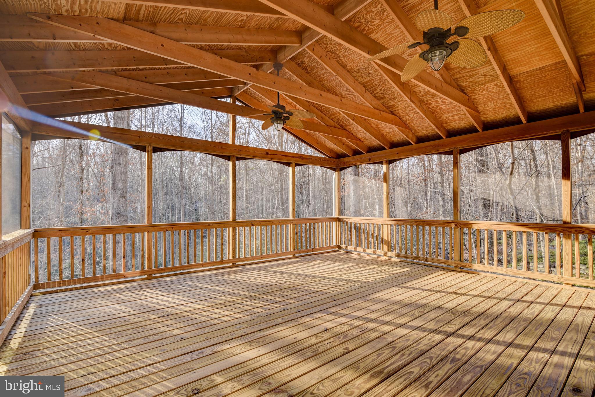 1911 Wintergreen Court Reston, VA 20191 - Photo 17 of 56 Gallery Image 17