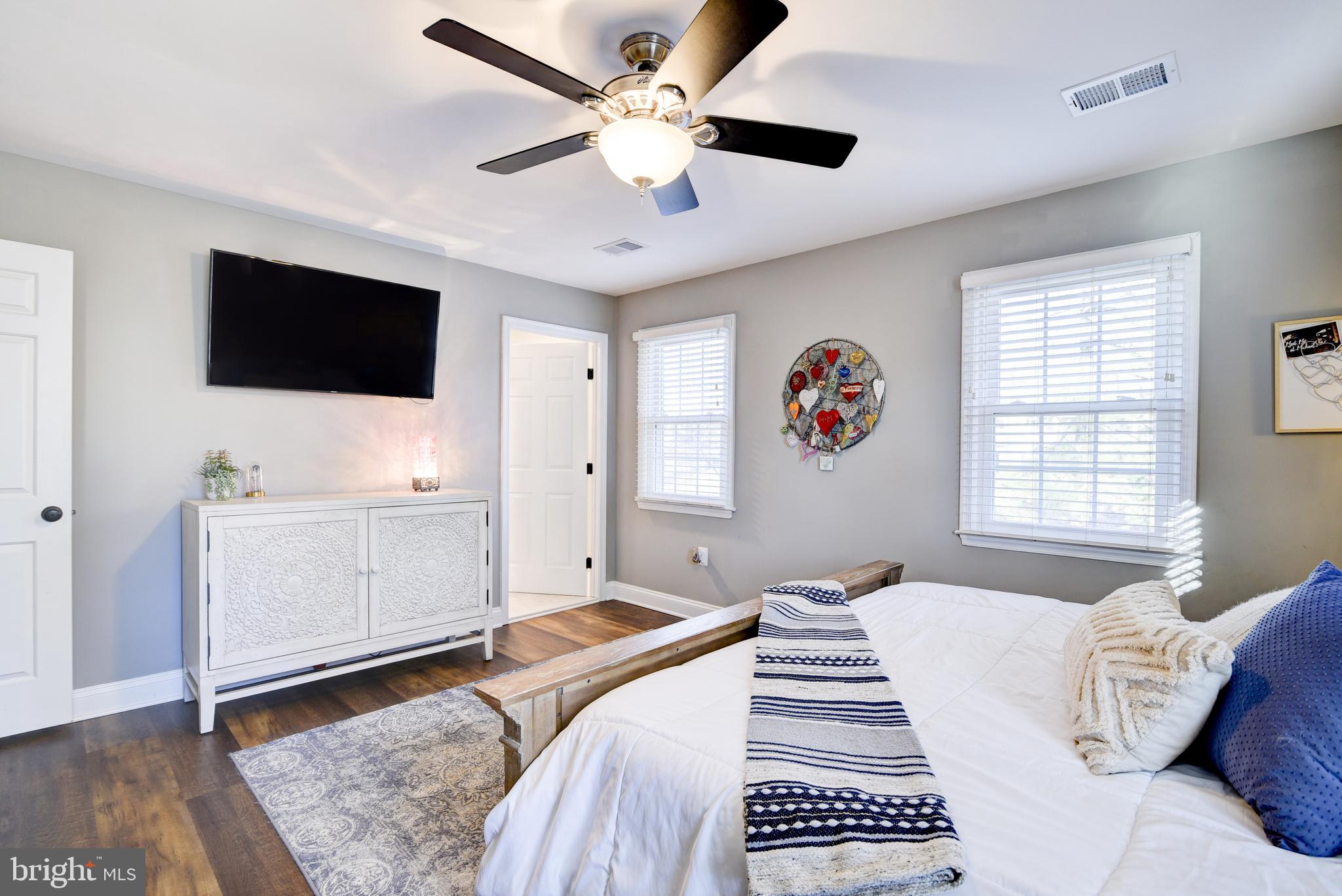 1911 Wintergreen Court Reston, VA 20191 - Photo 27 of 56 Gallery Image 27