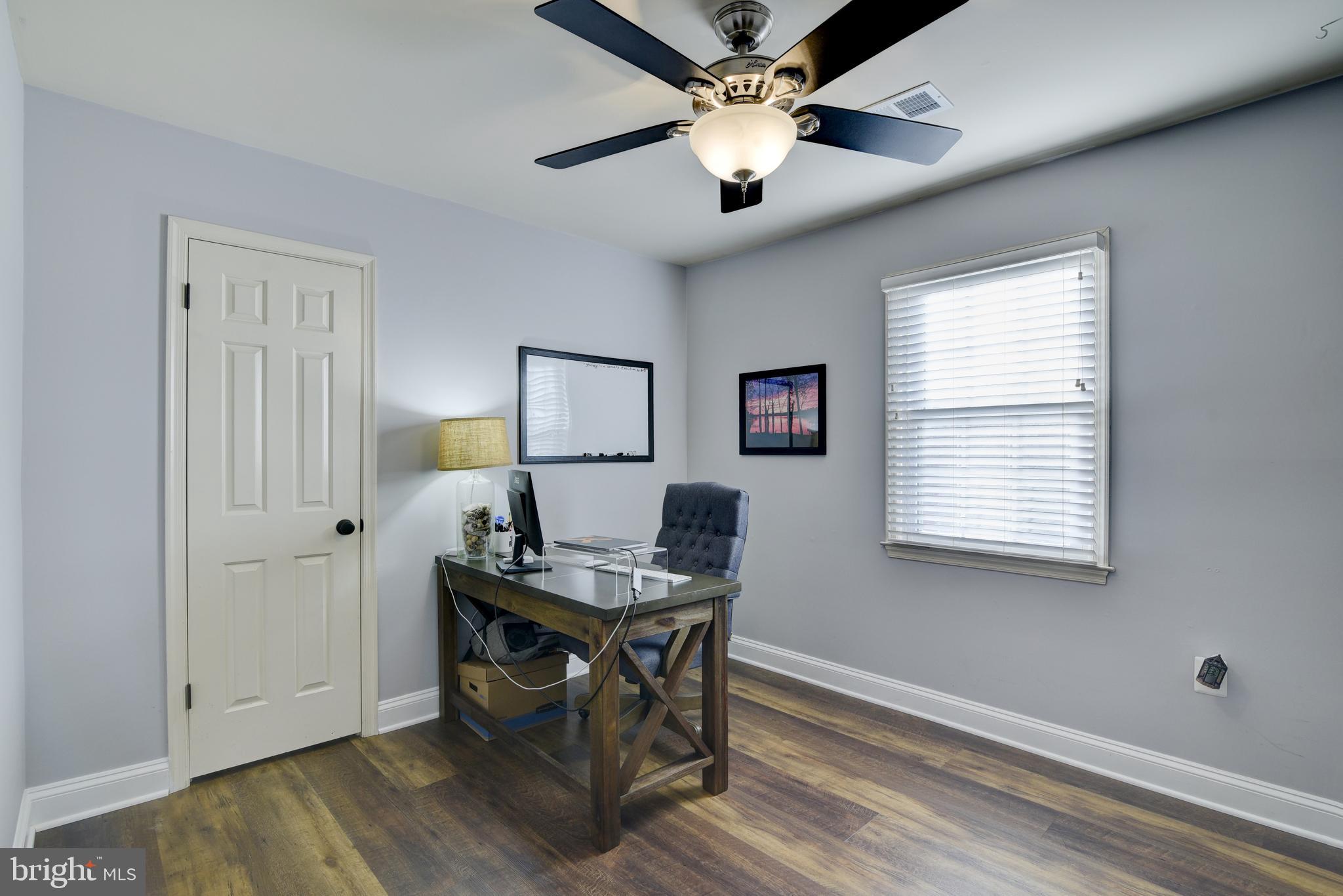 1911 Wintergreen Court Reston, VA 20191 - Photo 31 of 56 Gallery Image 31