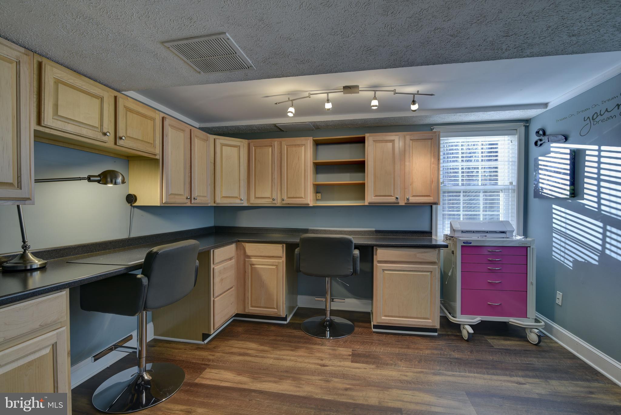 1911 Wintergreen Court Reston, VA 20191 - Photo 41 of 56 Gallery Image 41