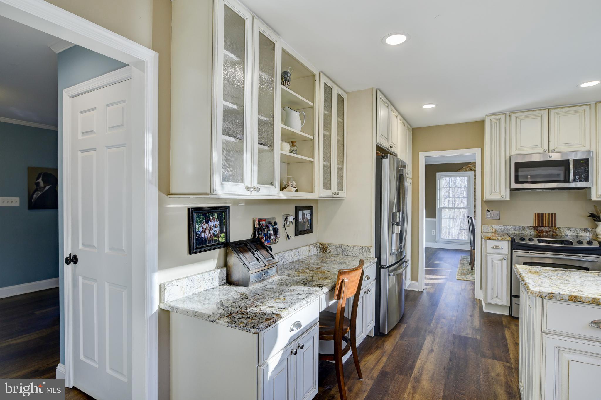 1911 Wintergreen Court Reston, VA 20191 - Photo 9 of 56 Gallery Image 9