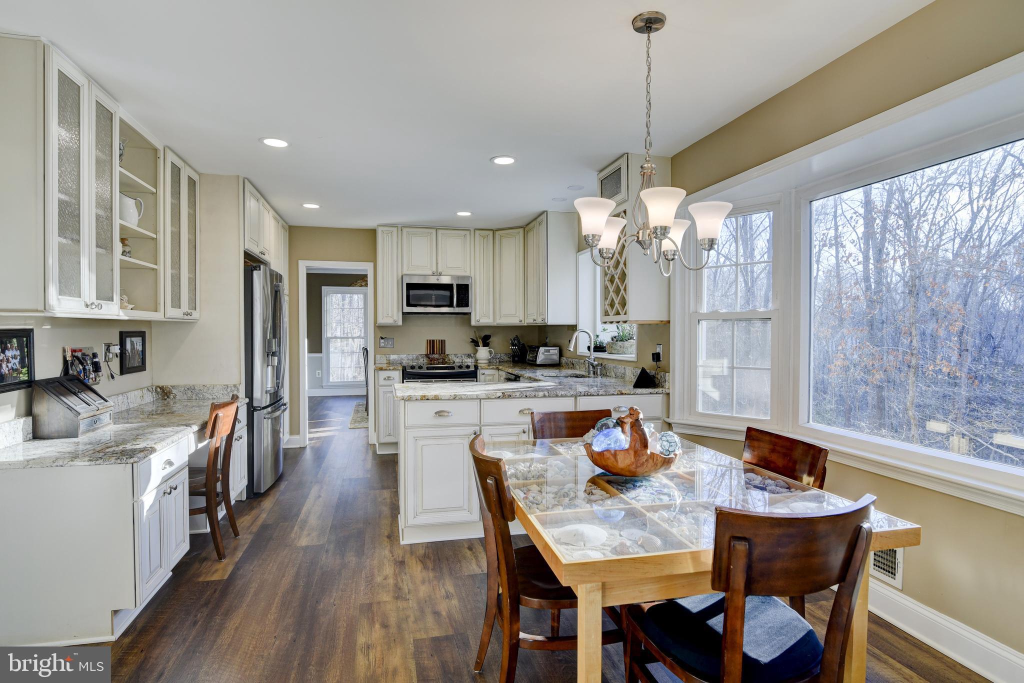 1911 Wintergreen Court Reston, VA 20191 - Photo 10 of 56 Gallery Image 10
