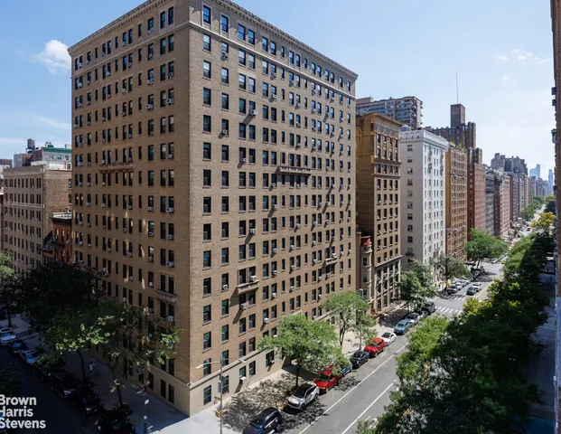 $2,350,000 | 801 West End Avenue, Unit 7A | Upper West Side