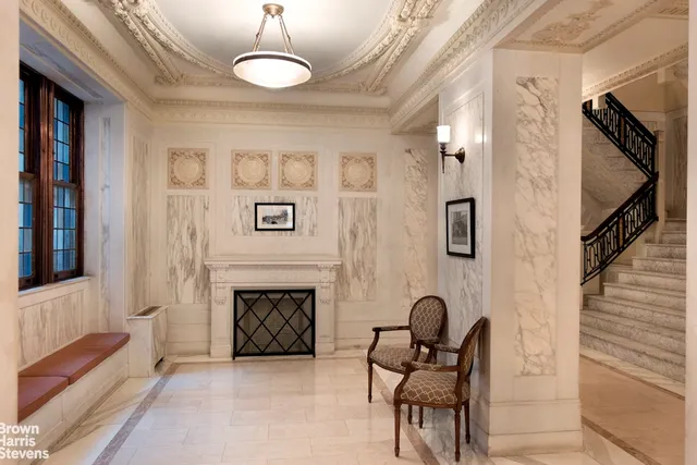 $2,350,000 | 801 West End Avenue, Unit 7A | Upper West Side