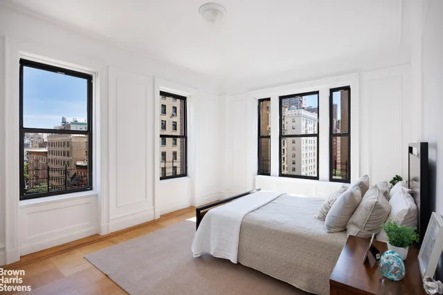 $2,350,000 | 801 West End Avenue, Unit 7A | Upper West Side