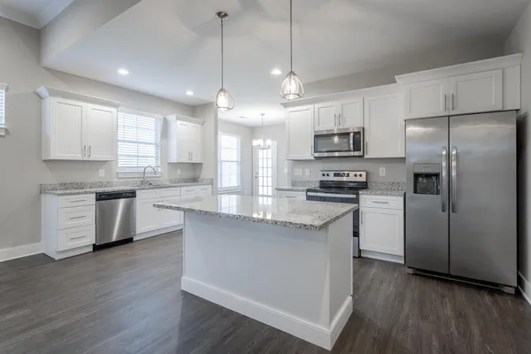 $2,700 | 8185 Double Eagle Court, Ooltewah, TN 37363