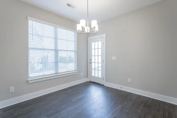 $2,700 | 8185 Double Eagle Court, Ooltewah, TN 37363