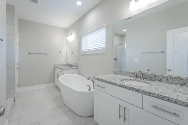 $2,700 | 8185 Double Eagle Court, Ooltewah, TN 37363