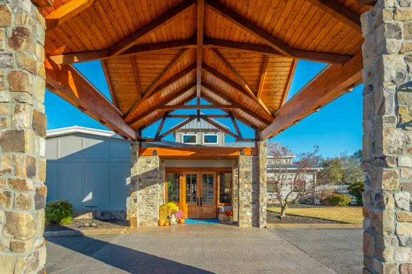 $2,700 | 8185 Double Eagle Court, Ooltewah, TN 37363