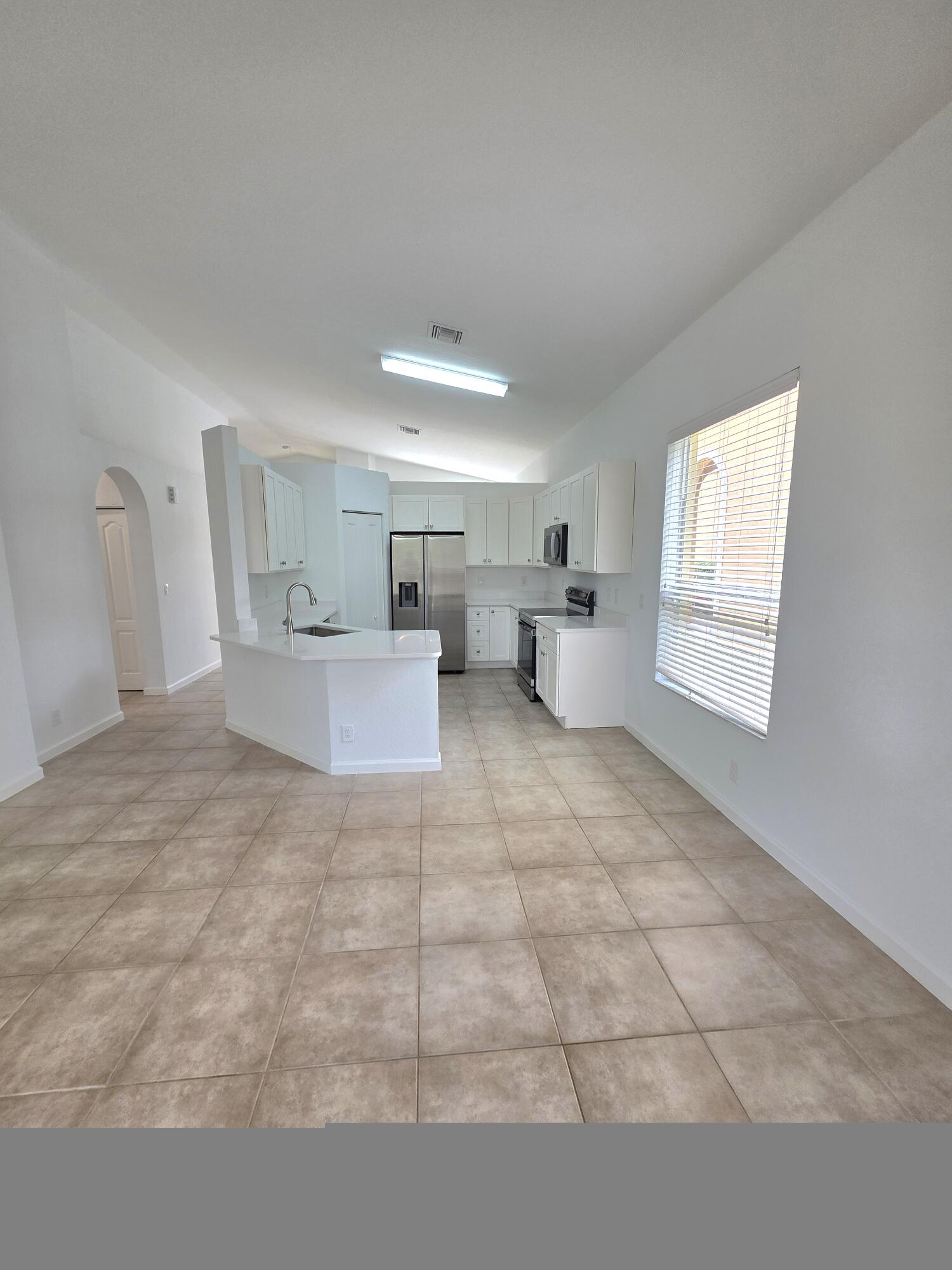 6204 Spring Lake Terrace Fort Pierce, FL 34951 - Photo 6 of 28 33696