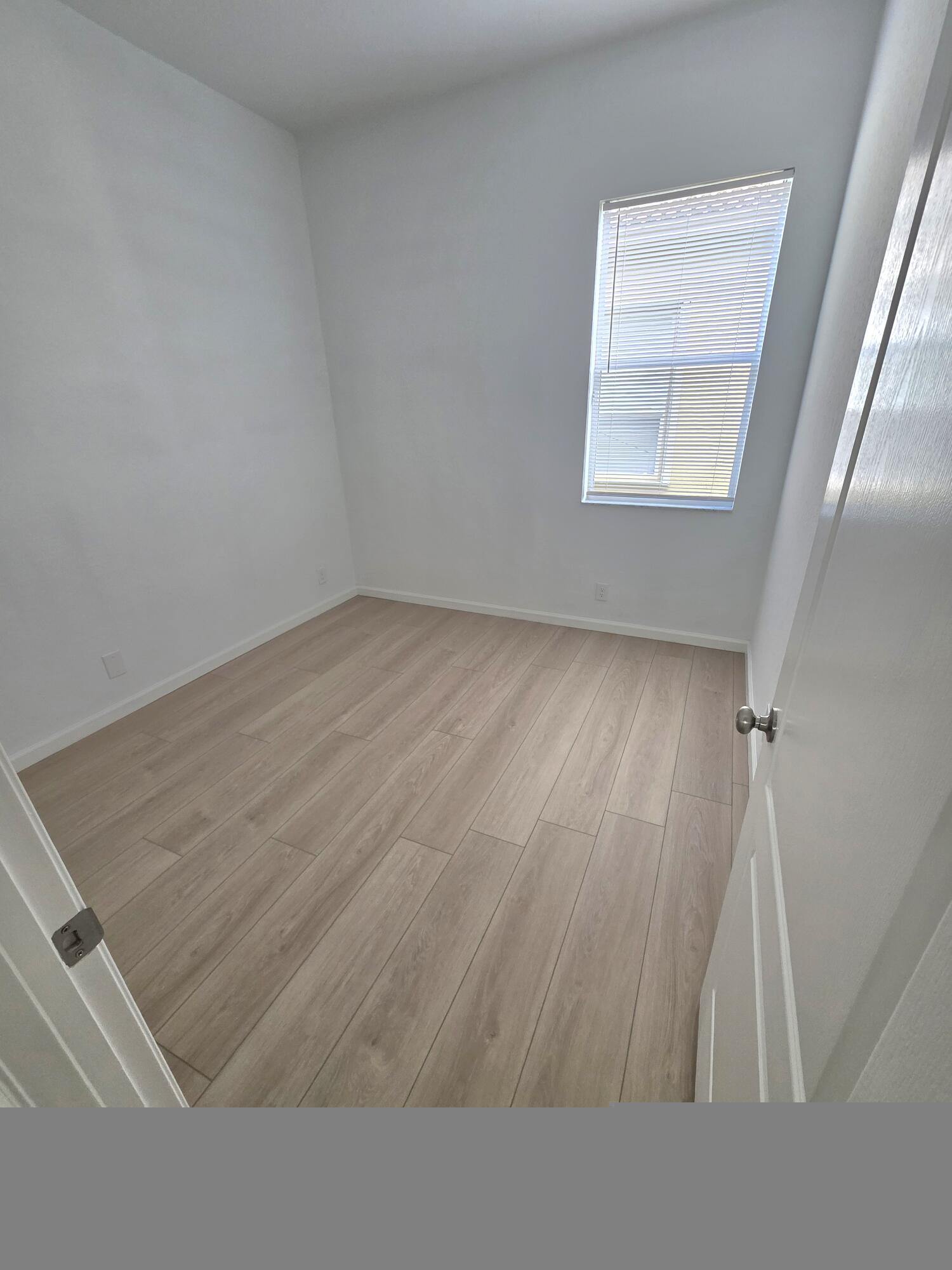 6204 Spring Lake Terrace Fort Pierce, FL 34951 - Photo 9 of 28 33685