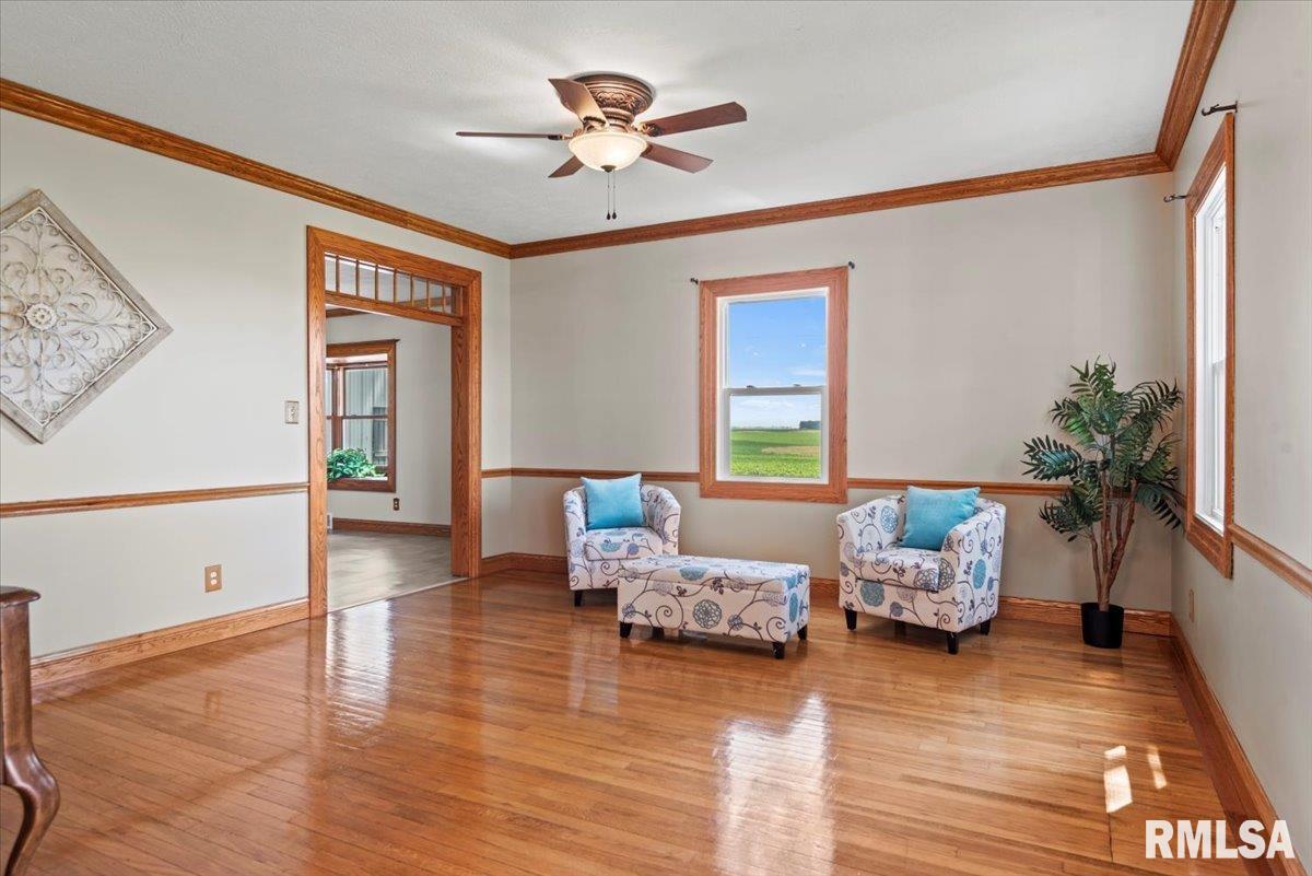 7250 Telstar Road Riverton, IL 62561 - Photo 5 of 78 Gallery Image 5