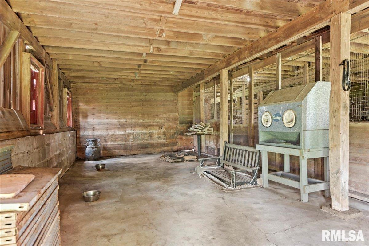 7250 Telstar Road Riverton, IL 62561 - Photo 56 of 78 Gallery Image 56