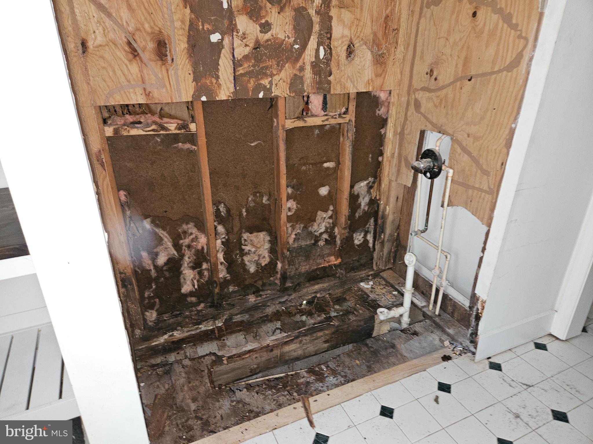 941 Conewago Creek Road Manchester, PA 17345 - Photo 14 of 22 a view of water heater room