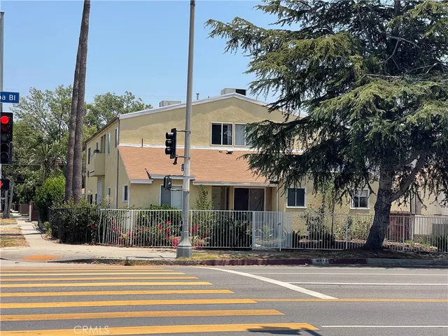 $2,100,000 | 6512 Balboa Boulevard, Van Nuys, CA 91406