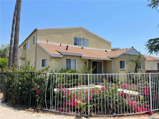 $2,100,000 | 6512 Balboa Boulevard, Van Nuys, CA 91406